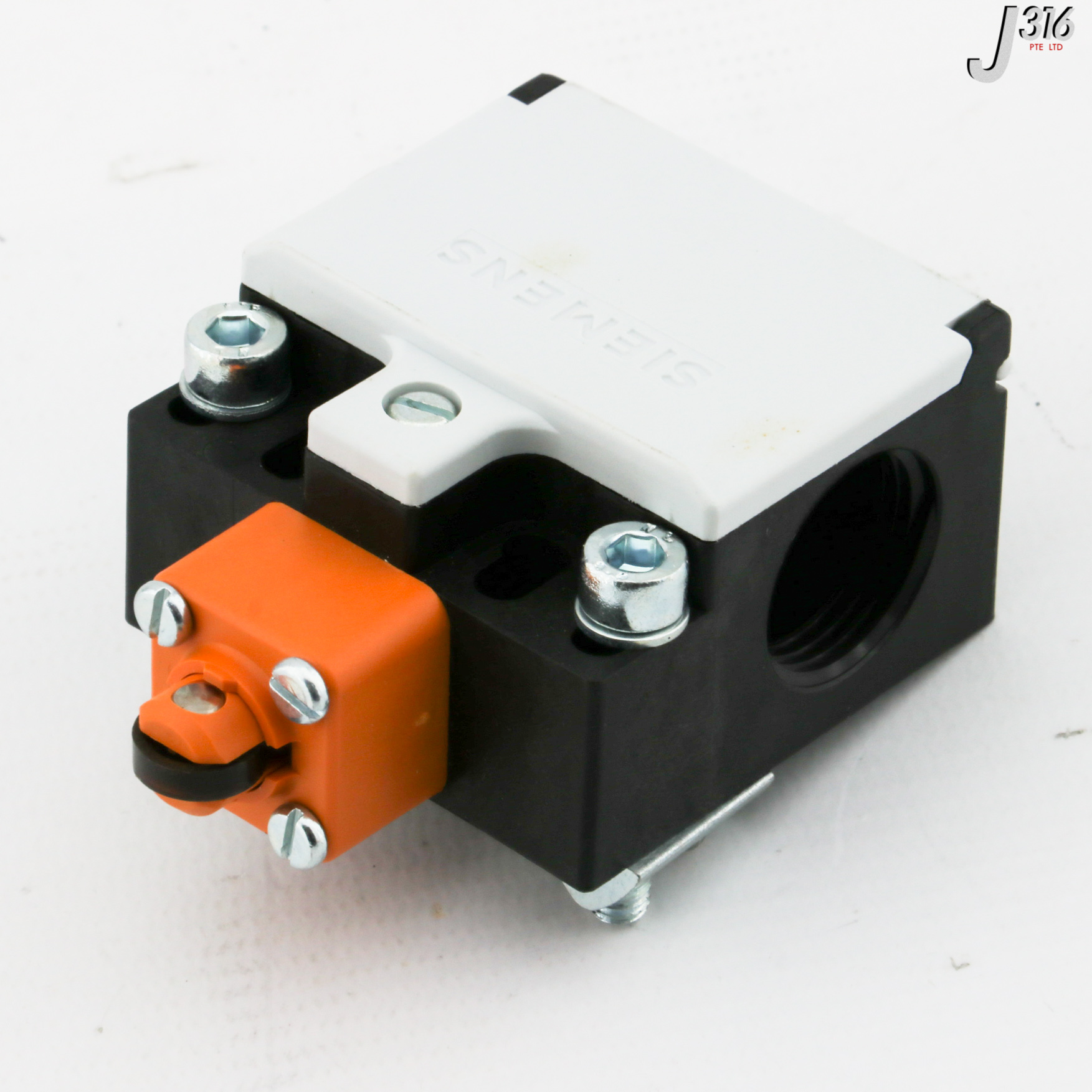 31762 SIEMENS POSITION SWITCH, ROLLER PLUNGER (NEW) 3SE2 210-1D | eBay 31762 SIEMENS POSITION SWITCH, ROLLER PLUNGER (NEW) 3SE2 210-1D | eBay